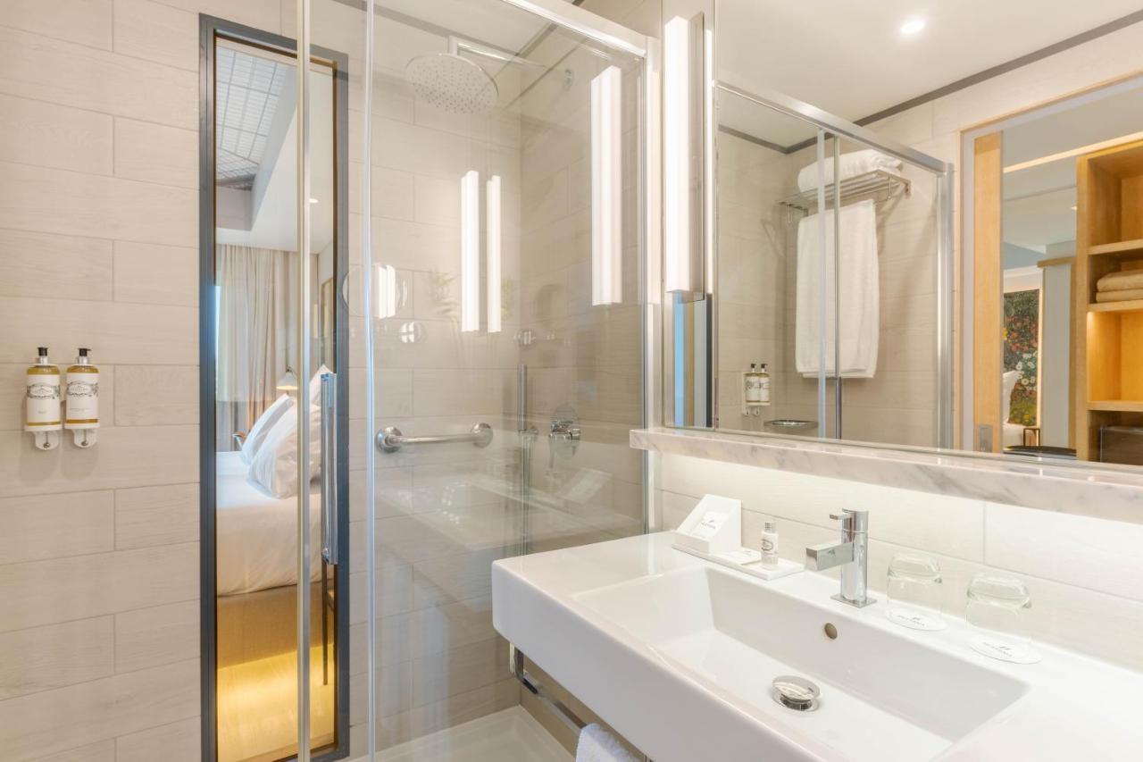 Pestana Douro Riverside - Preferred Hotels & Resorts, Lifestyle Valbom  Dış mekan fotoğraf Bathroom